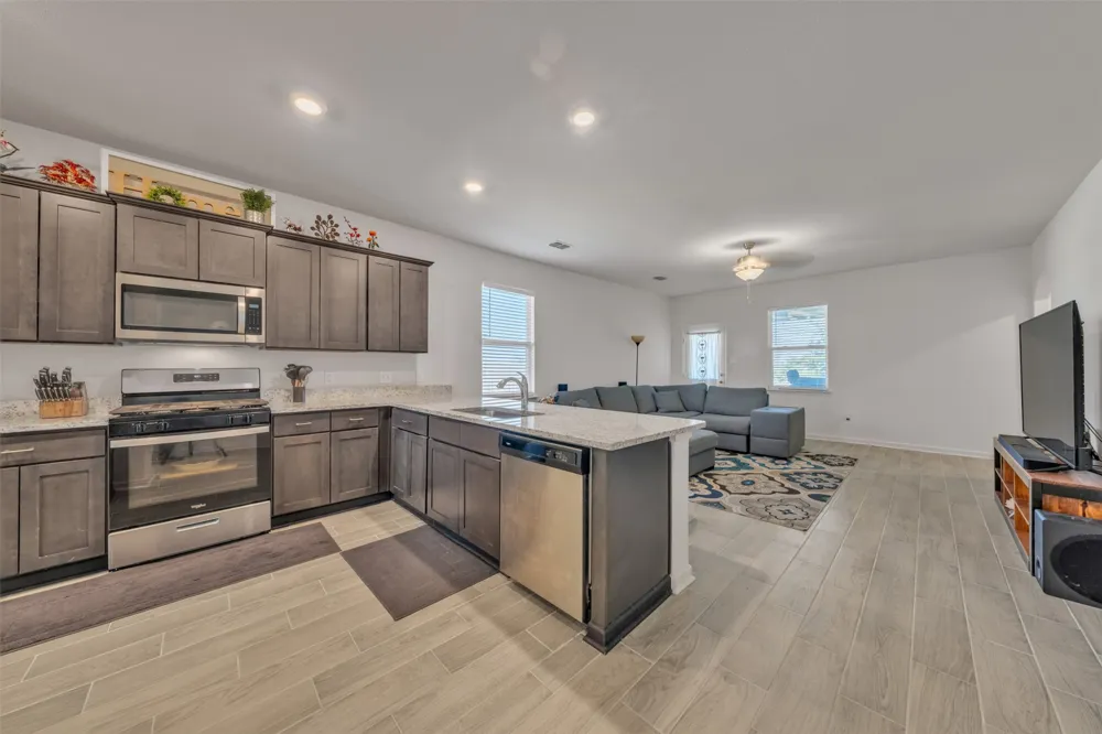 2420 Stillwater Drive Ponder, TX 76259