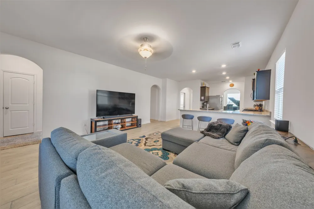 2420 Stillwater Drive Ponder, TX 76259