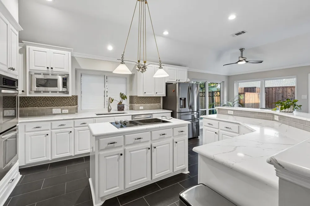 4404 Briar Hollow Drive Plano, TX 75093
