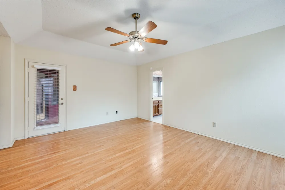 4307 Waycross Drive Arlington, TX 76016