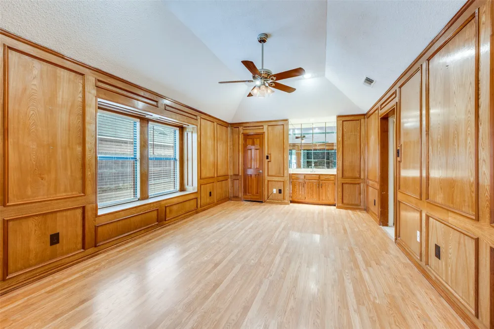 4307 Waycross Drive Arlington, TX 76016