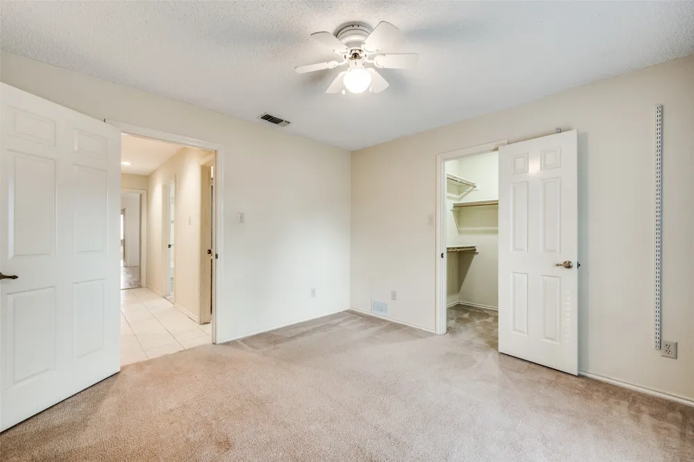 4307 Waycross Drive Arlington, TX 76016