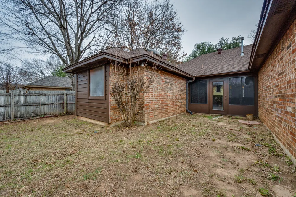 4307 Waycross Drive Arlington, TX 76016