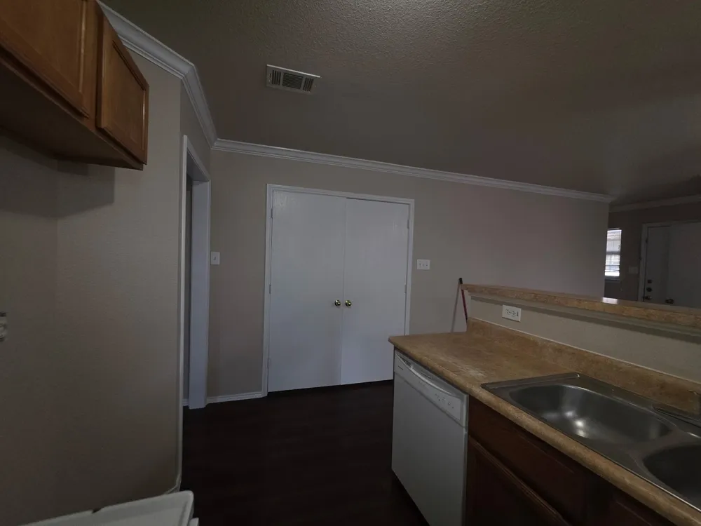 1249 Village Garden Drive Azle, TX 76020