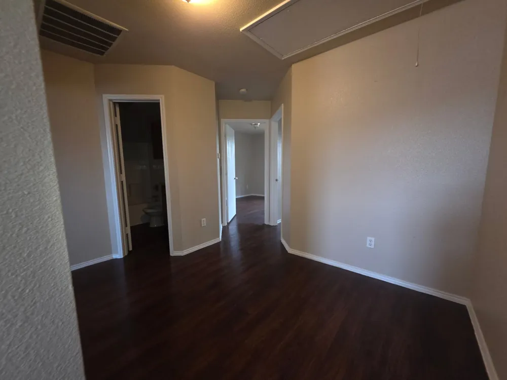 1249 Village Garden Drive Azle, TX 76020