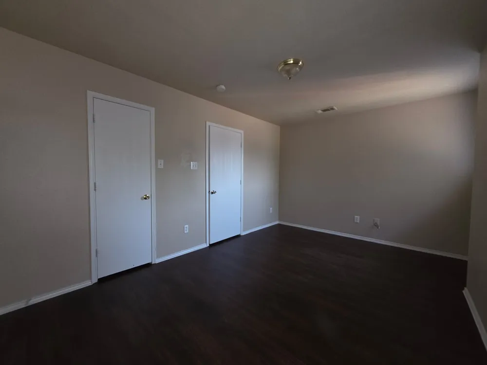 1249 Village Garden Drive Azle, TX 76020