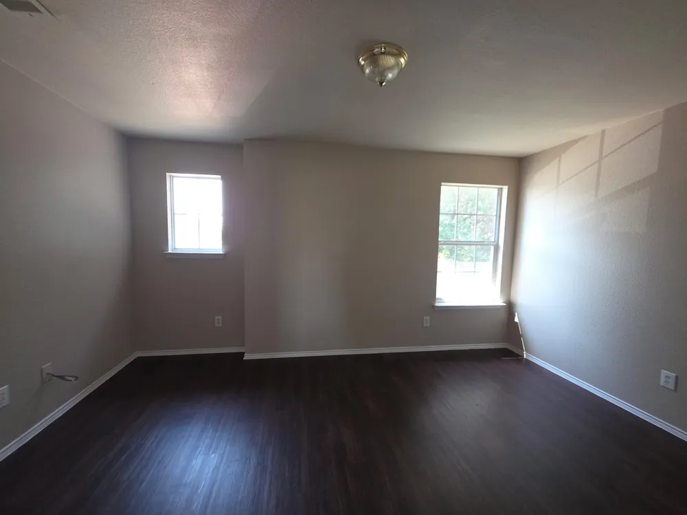 1249 Village Garden Drive Azle, TX 76020