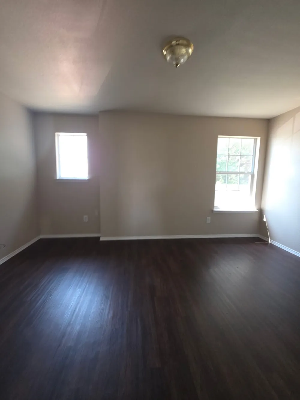 1249 Village Garden Drive Azle, TX 76020