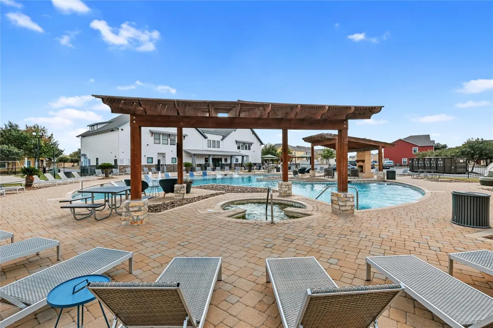 6710 Brookridge Court San Antonio, TX 78249