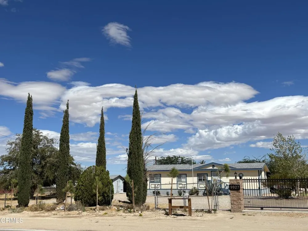 9927 Custer Avenue Lucerne Valley, CA 92356