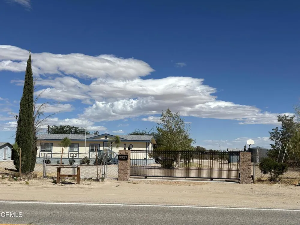 9927 Custer Avenue Lucerne Valley, CA 92356