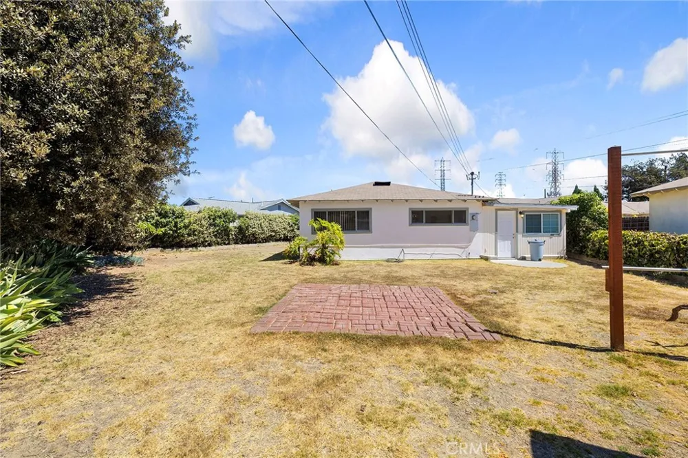 1905 Alisar Monterey Park, CA 91755