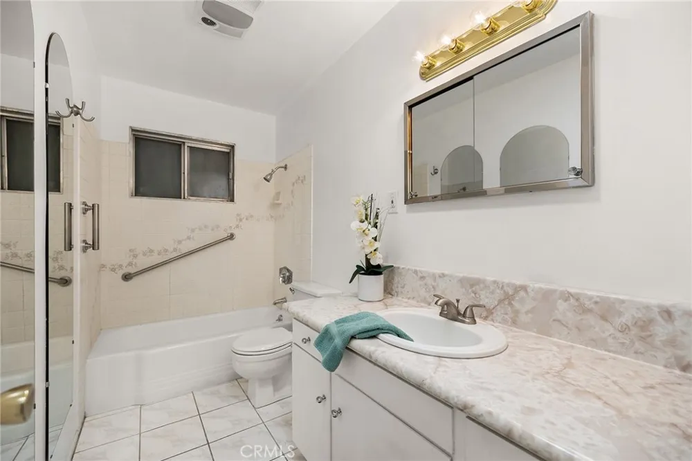 1905 Alisar Monterey Park, CA 91755
