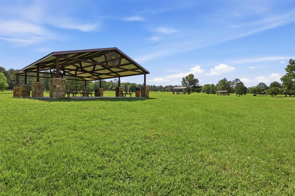 15779 Republic Ranch Road Willis, TX 77378