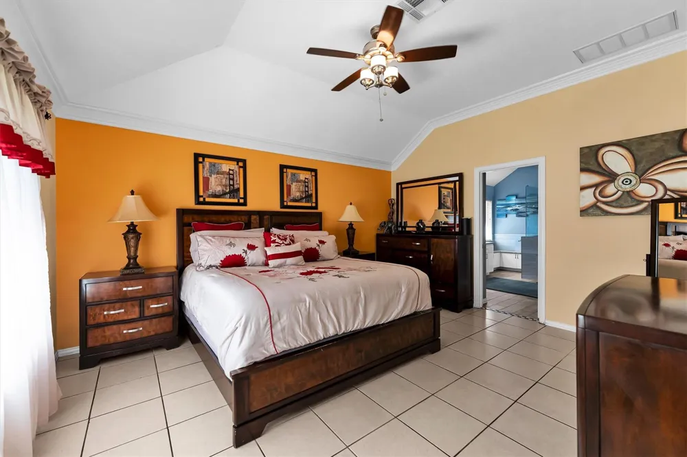 7318 Crestbury Lane Cypress, TX 77433