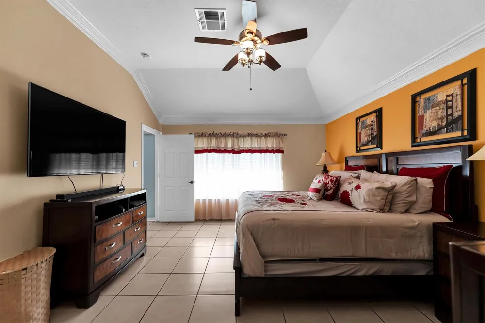7318 Crestbury Lane Cypress, TX 77433