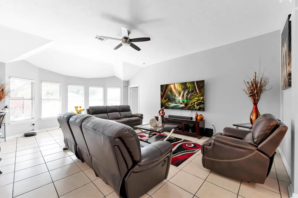 7318 Crestbury Lane Cypress, TX 77433