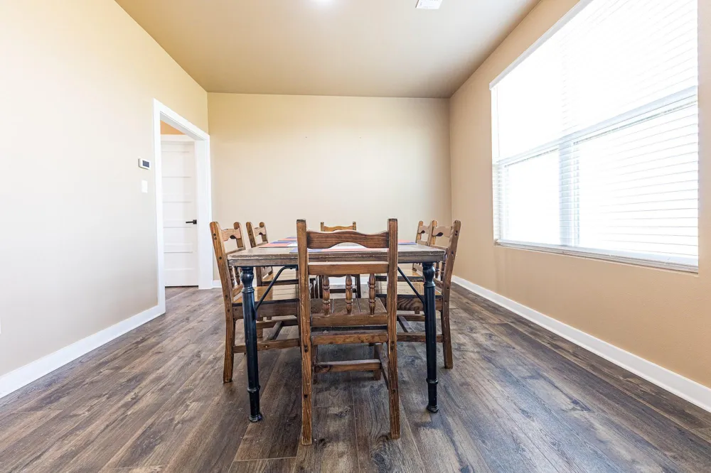 487 County Road 301 Shiner, TX 77984