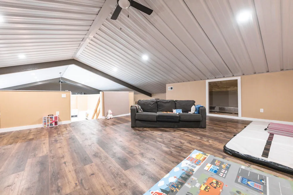 487 County Road 301 Shiner, TX 77984