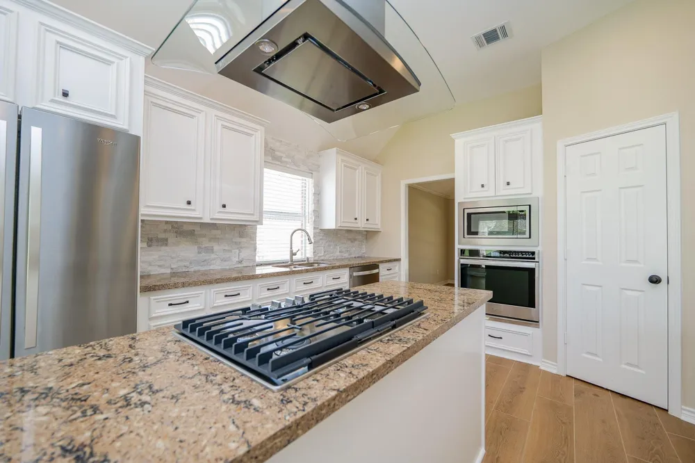 1823 Brightlake Way Missouri City, TX 77459
