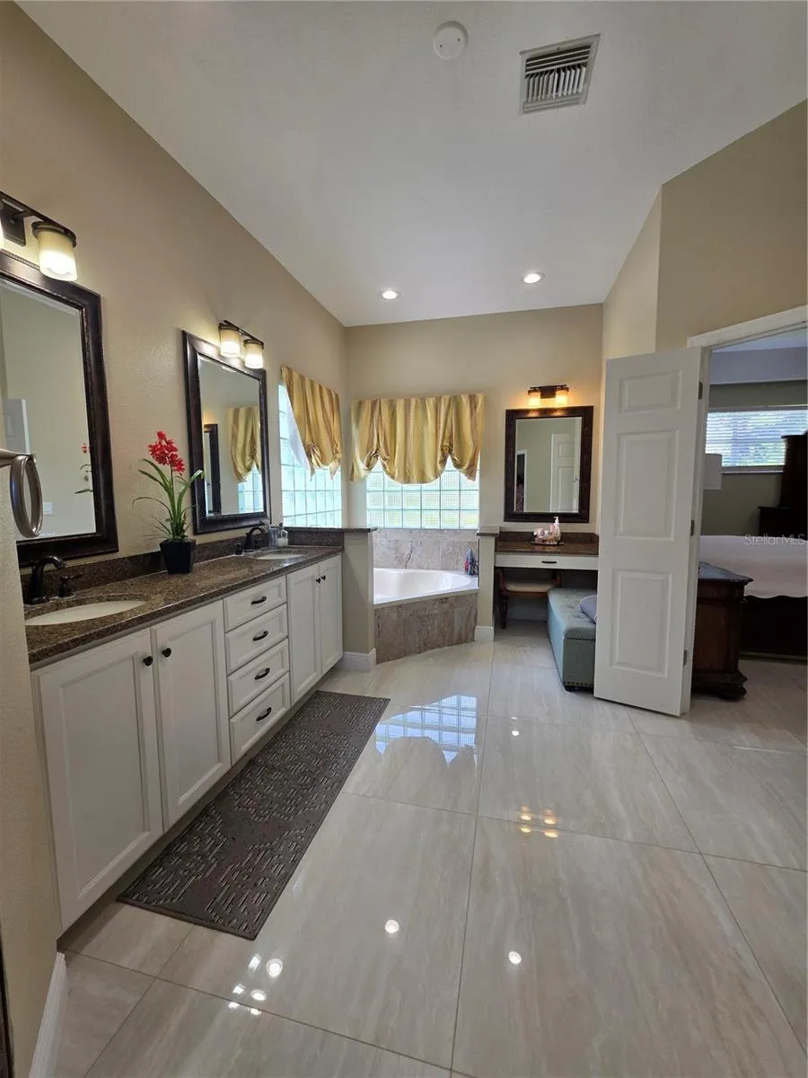 Address Not Shown Orlando, FL 32825