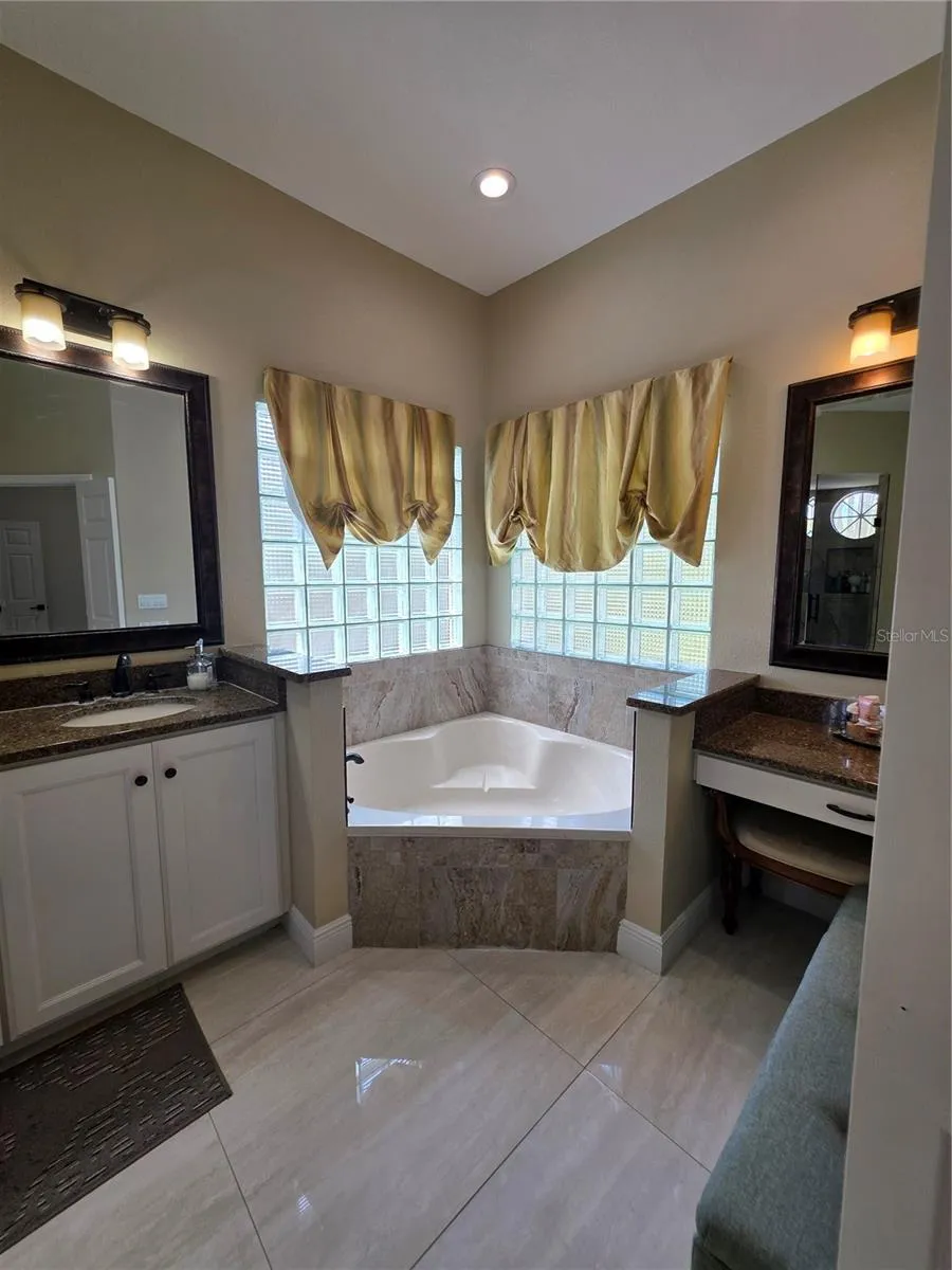 Address Not Shown Orlando, FL 32825