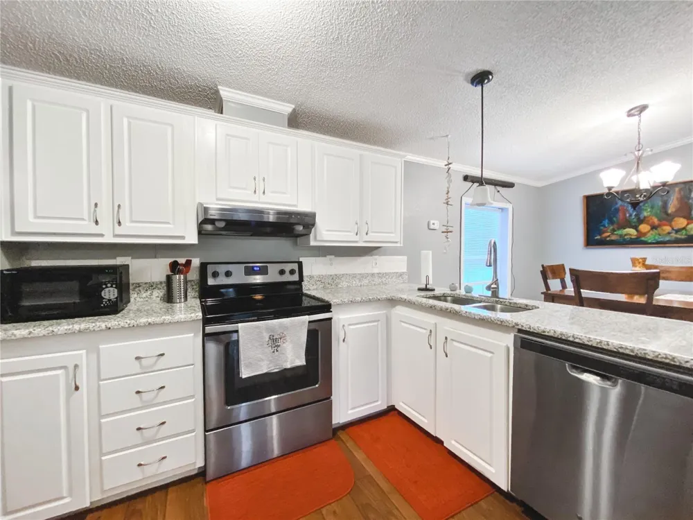 5212 FRANKLIN WOODLAND DRIVE Plant City, FL 33565