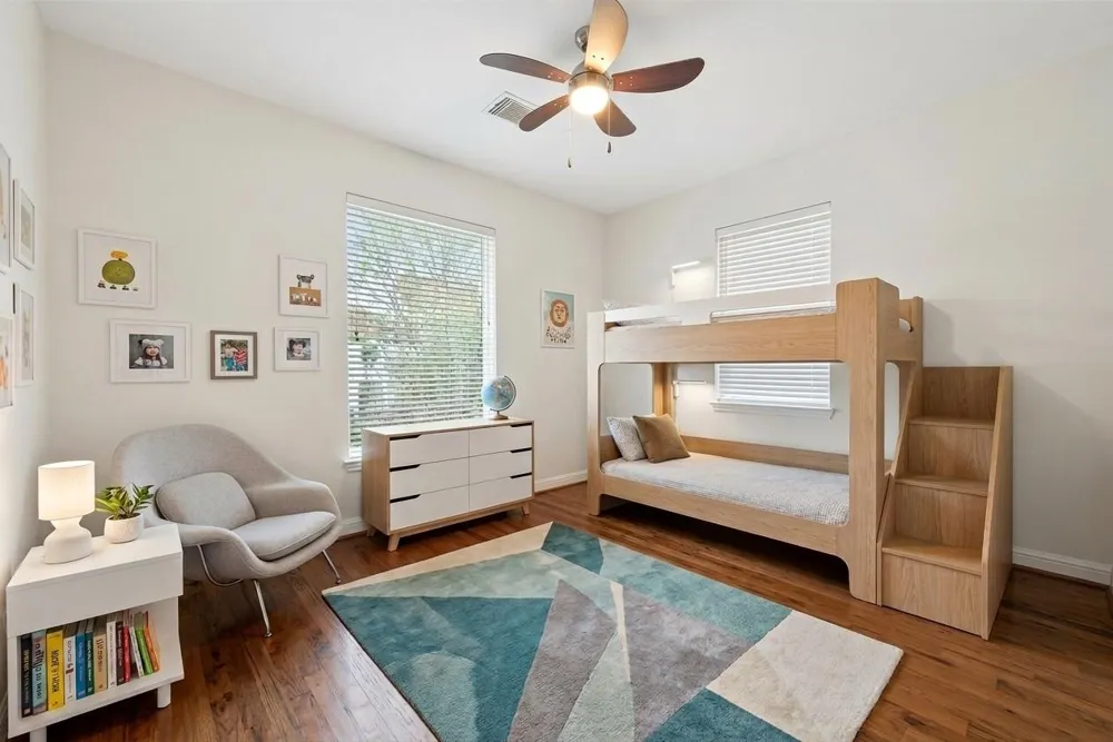 5349 Val Verde Street Houston, TX 77056