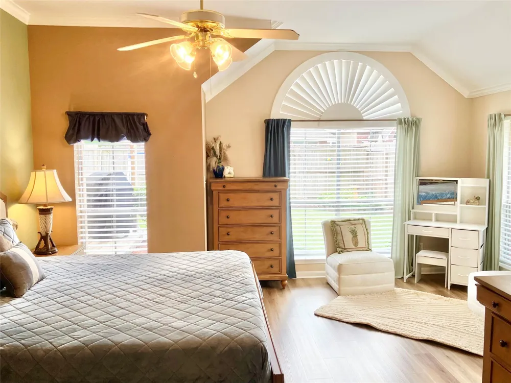 1610 Diamond Brook Drive Houston, TX 77062