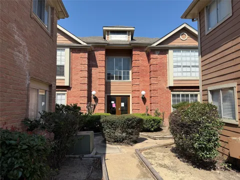 12200 Overbrook Lane #34D