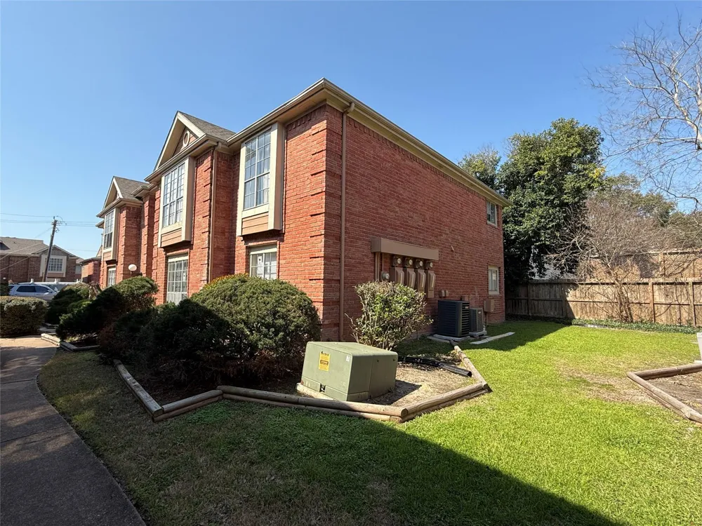 12200 Overbrook Lane #34D Houston, TX 77077