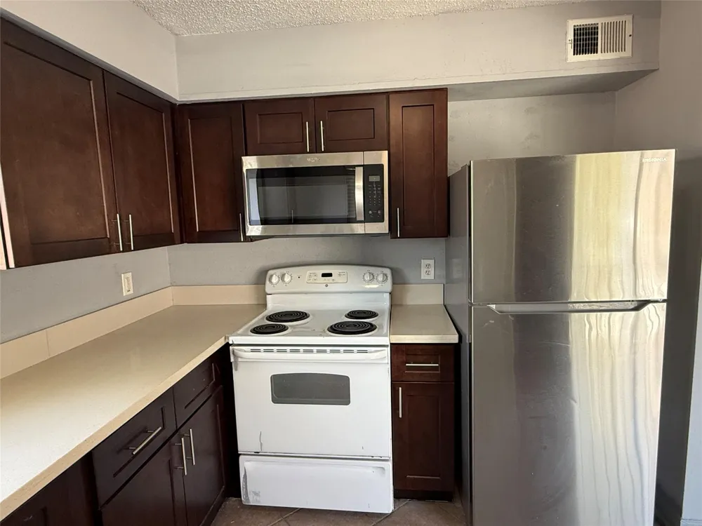 12200 Overbrook Lane #34D Houston, TX 77077