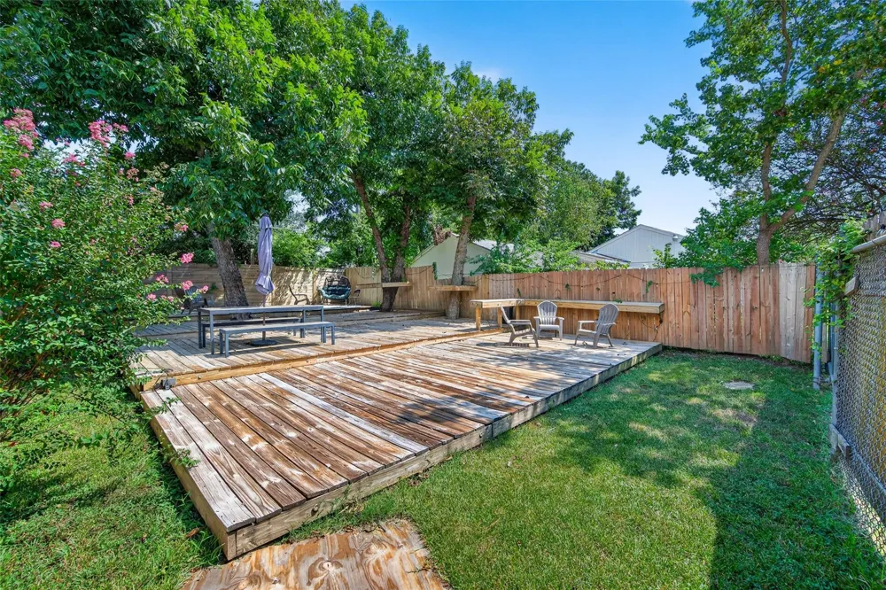 6605 Winton Street Houston, TX 77021