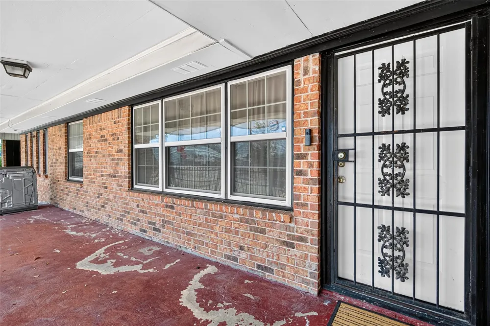 6605 Winton Street Houston, TX 77021
