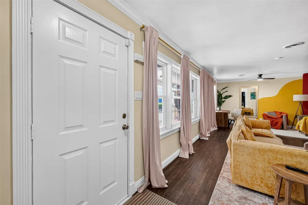 6605 Winton Street Houston, TX 77021