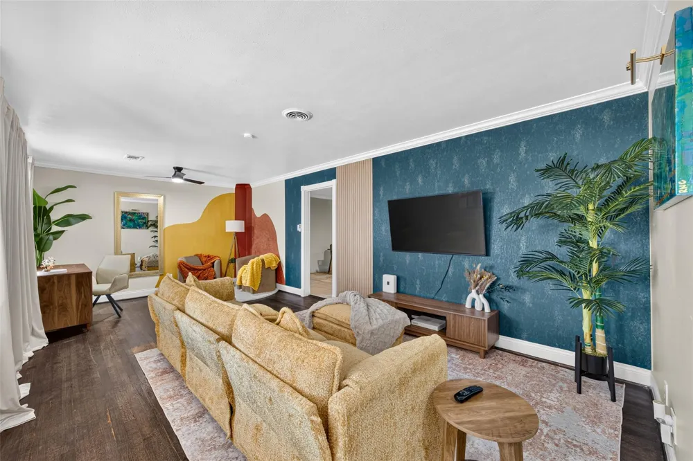 6605 Winton Street Houston, TX 77021
