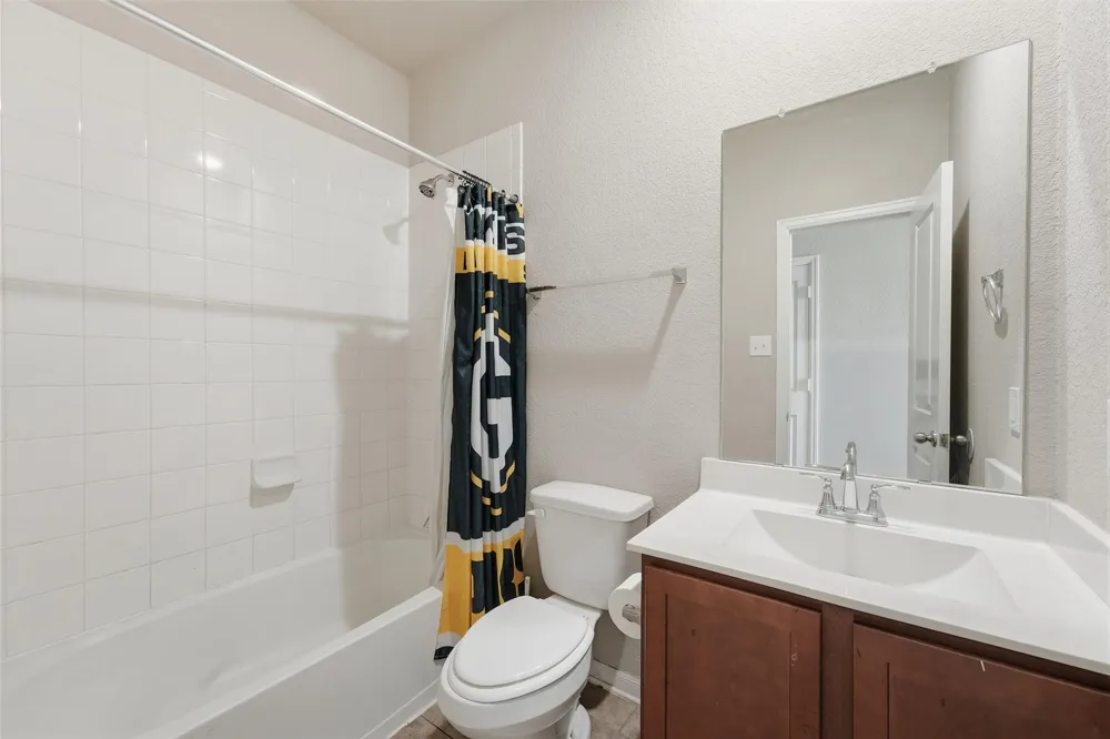 619 Yoke Drive Crosby, TX 77532