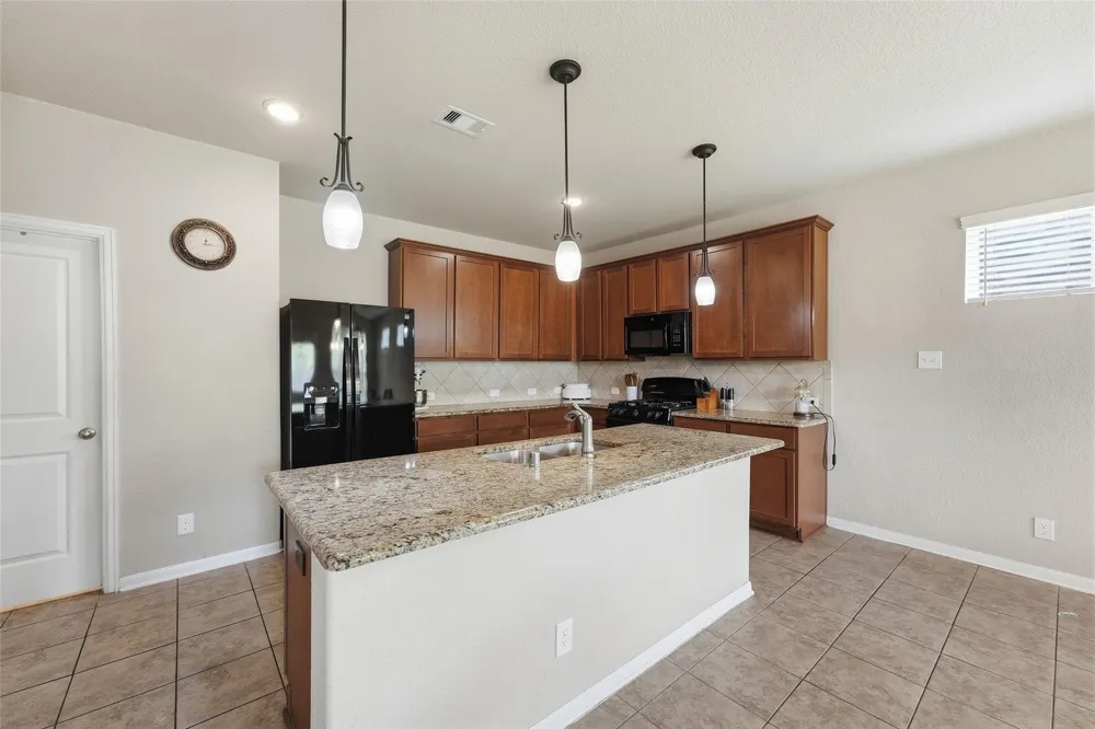 619 Yoke Drive Crosby, TX 77532