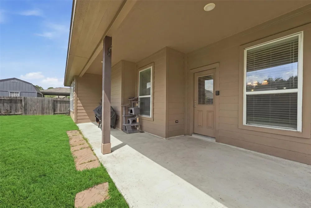 619 Yoke Drive Crosby, TX 77532