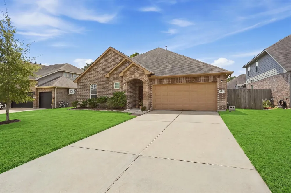 619 Yoke Drive Crosby, TX 77532