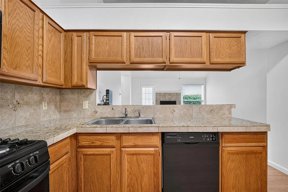 1220 Chelsea Lane Pearland, TX 77581