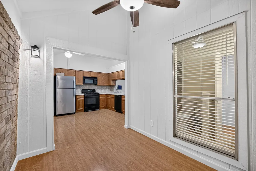 1220 Chelsea Lane Pearland, TX 77581