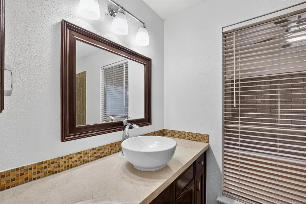 1220 Chelsea Lane Pearland, TX 77581
