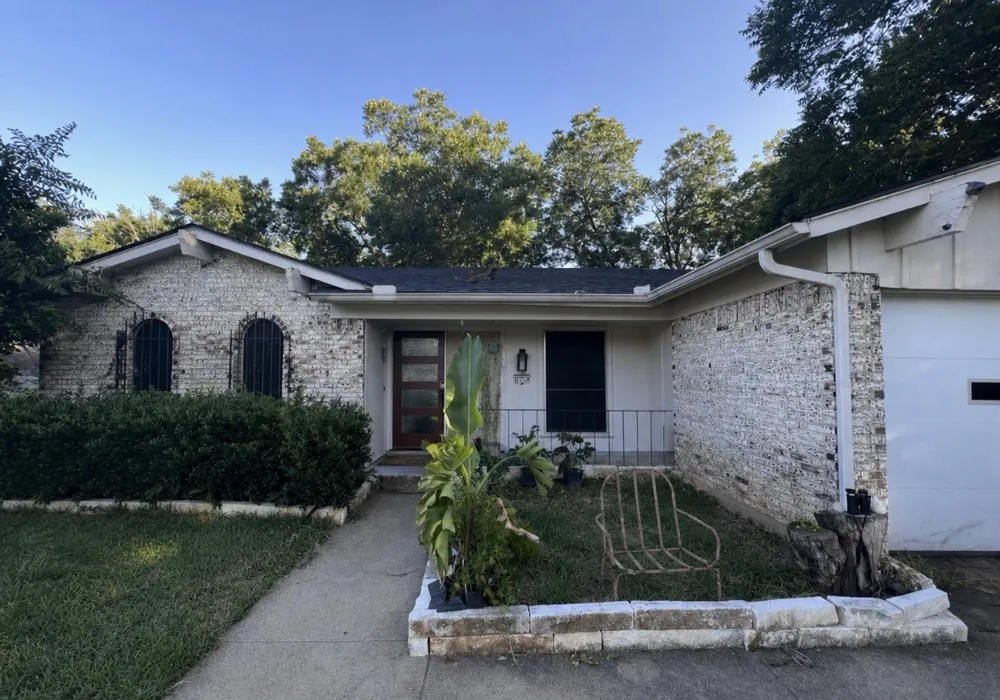 1704 Galahad Lane Arlington, TX 76014