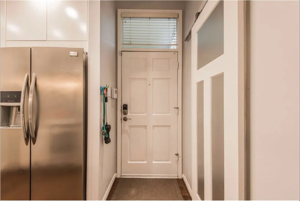 3940 Hawthorne Avenue #6 Dallas, TX 75219