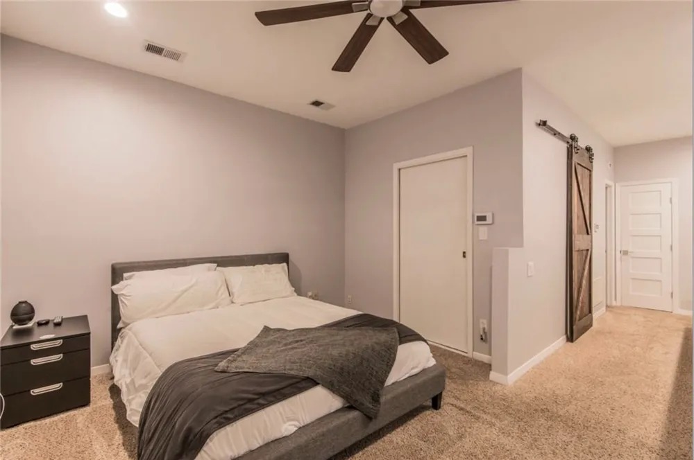 3940 Hawthorne Avenue #6 Dallas, TX 75219