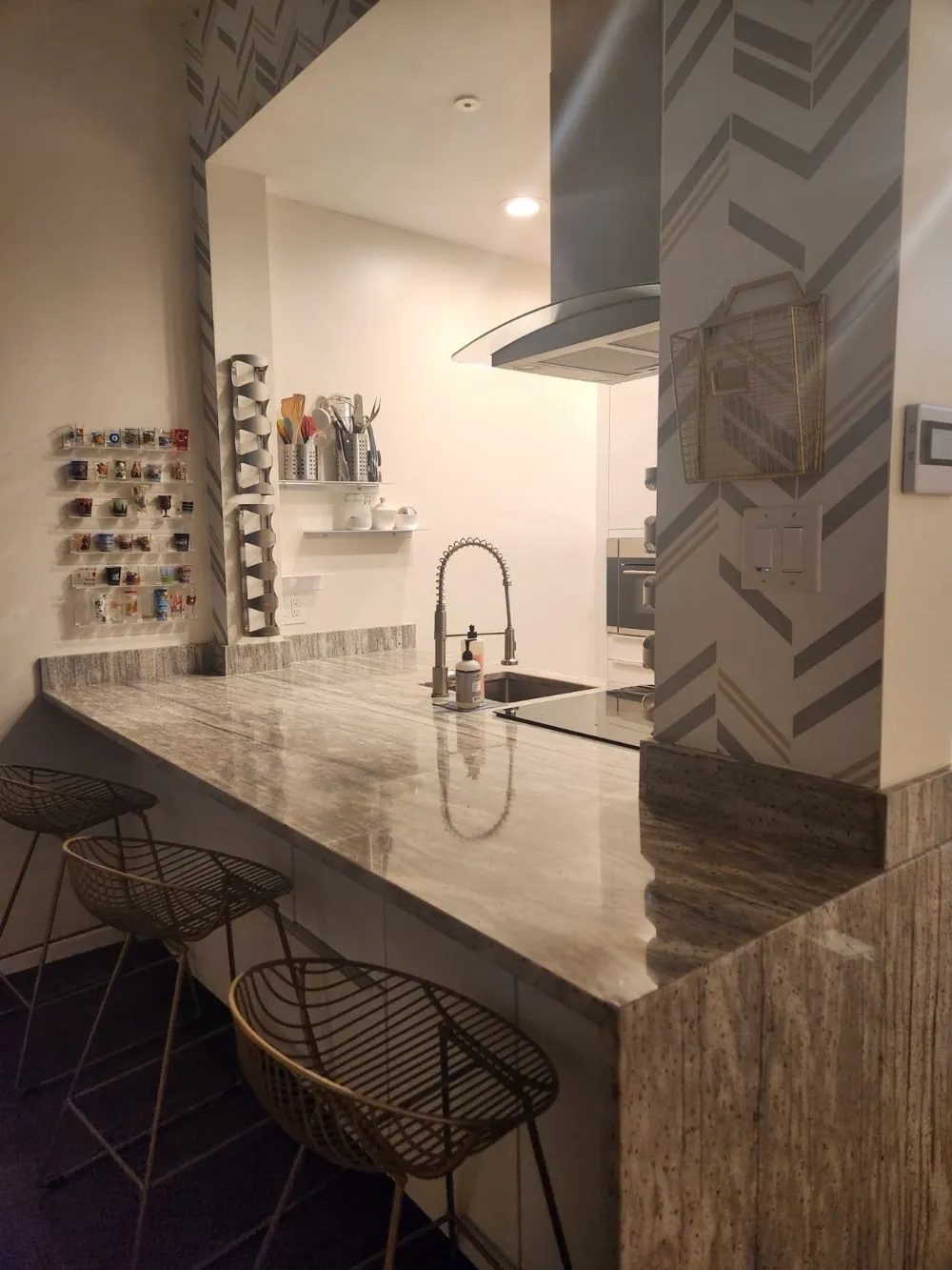 3940 Hawthorne Avenue #6 Dallas, TX 75219