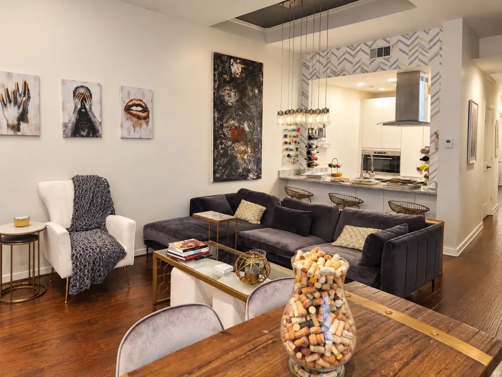 3940 Hawthorne Avenue #6 Dallas, TX 75219