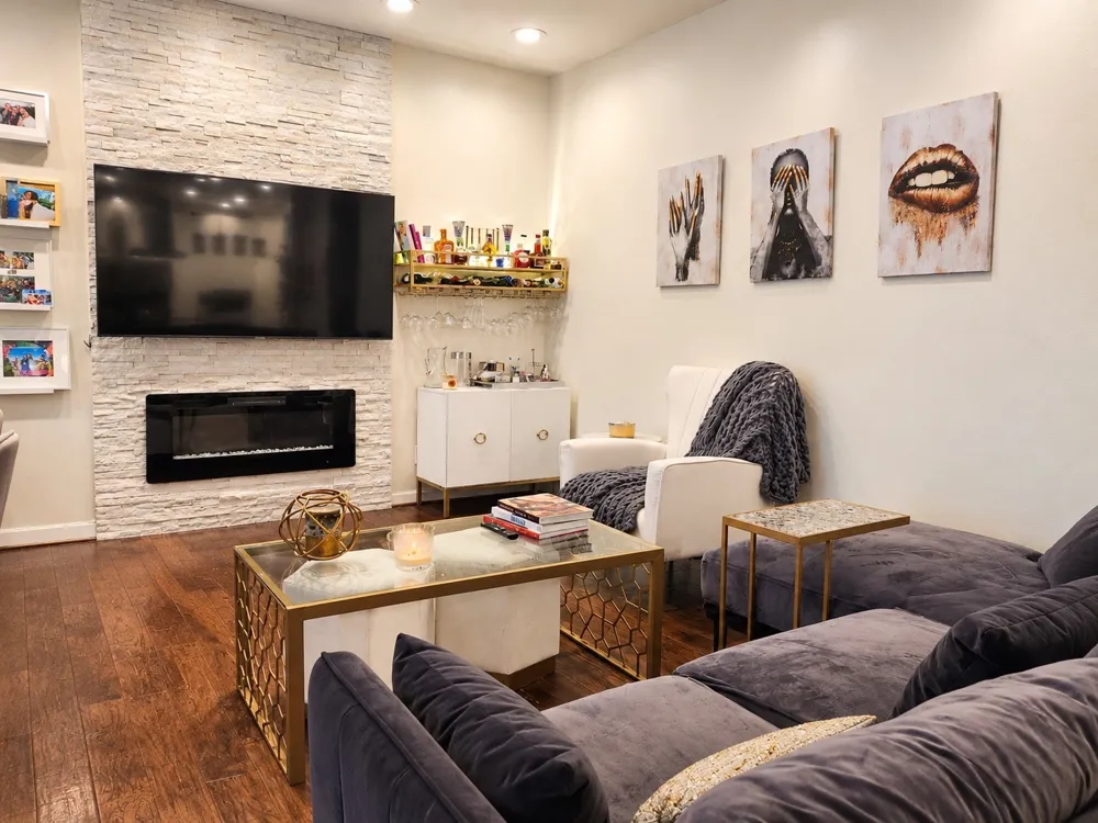 3940 Hawthorne Avenue #6 Dallas, TX 75219