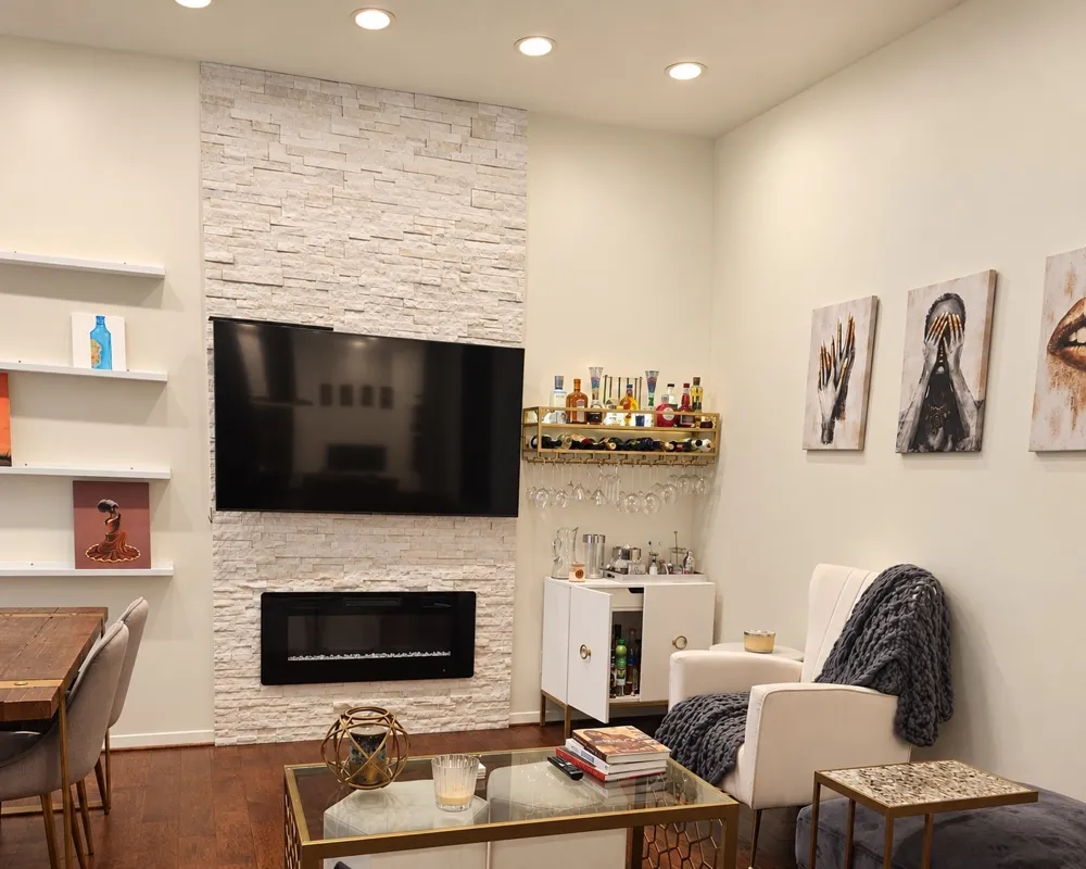 3940 Hawthorne Avenue #6 Dallas, TX 75219